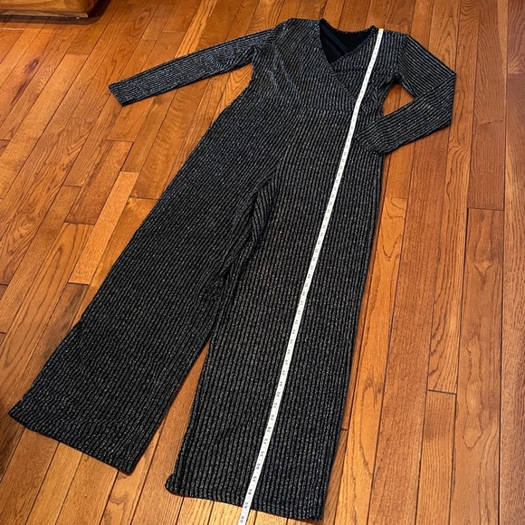 Shimmery wrap-front wide-leg dressy jumpsuit XL - Picture 10 of 12